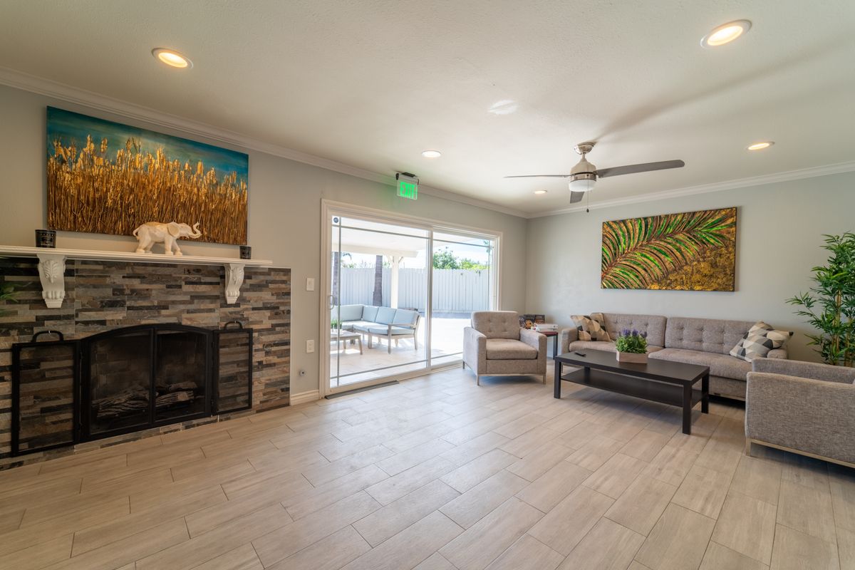 Interior view of a senior living room in California State Health Group community with modern decor.