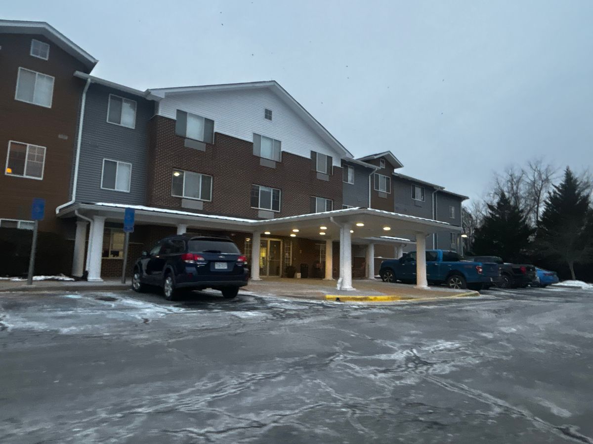 Paramount Senior Living at Fredericksburg 4