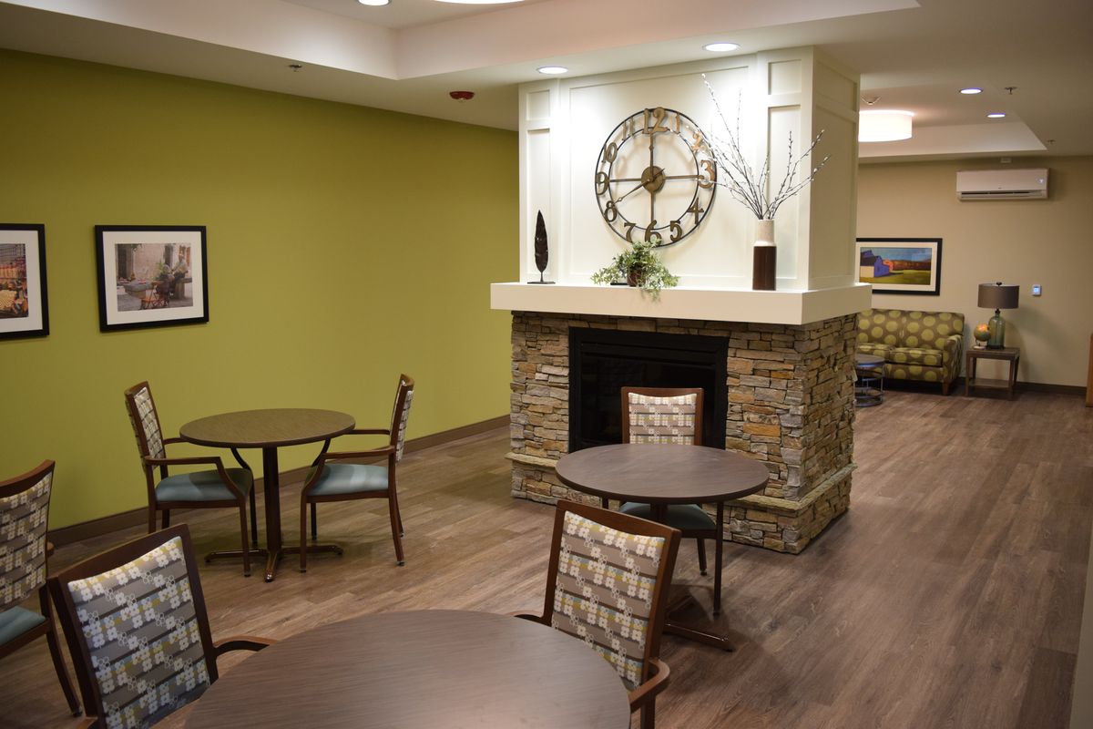 clinton-creek-assisted-living-memory-care_24