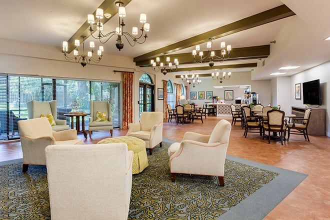 Interior view of Brookdale Sarasota Midtown senior living community featuring dining room and decor.