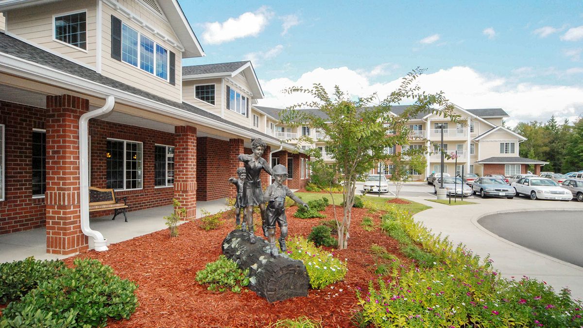 Dogwood Terrace By Barclay House (UPDATED) Get Pricing & See 18