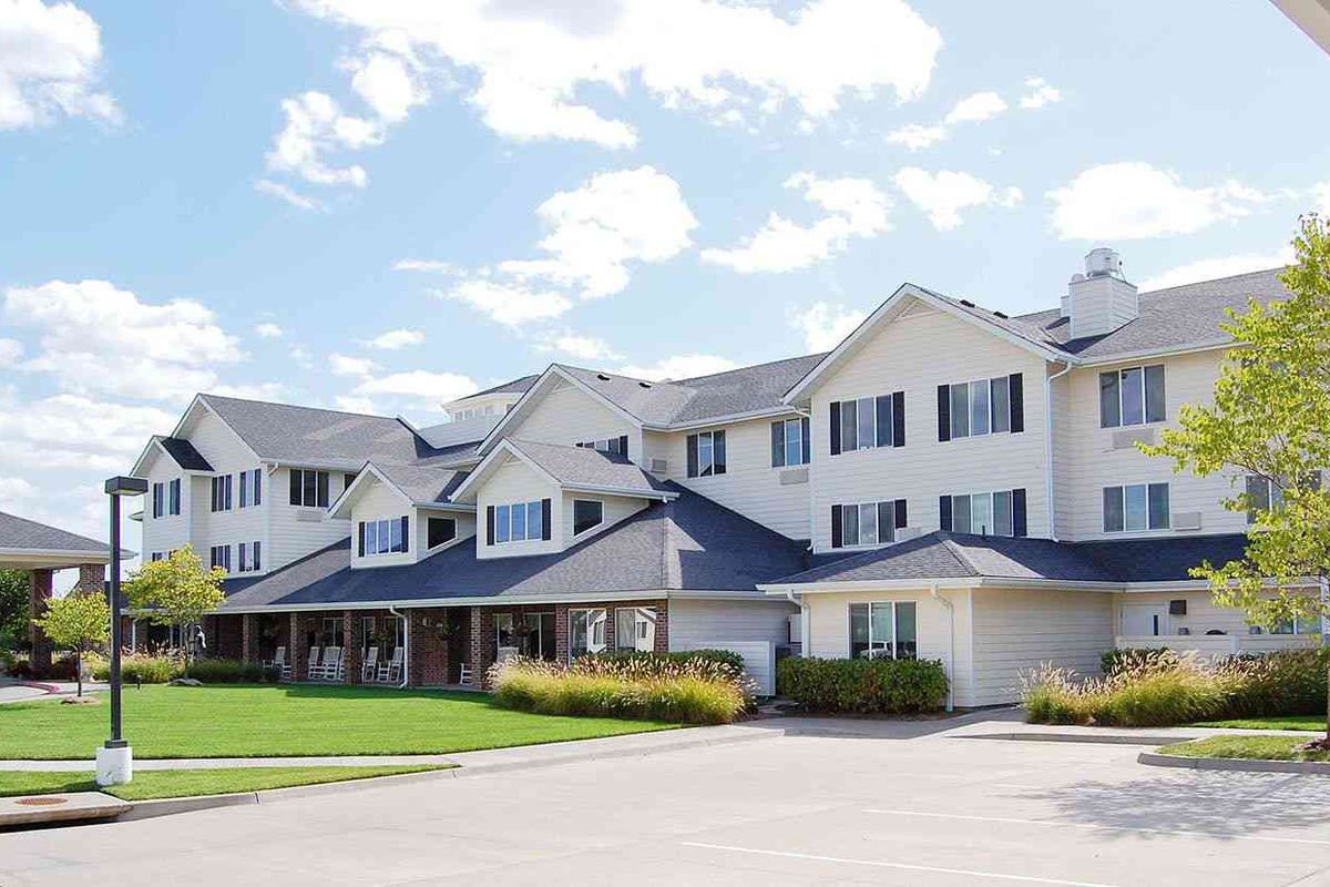 THE BEST 4 Independent Living Communities in Blue Springs, MO Seniorly