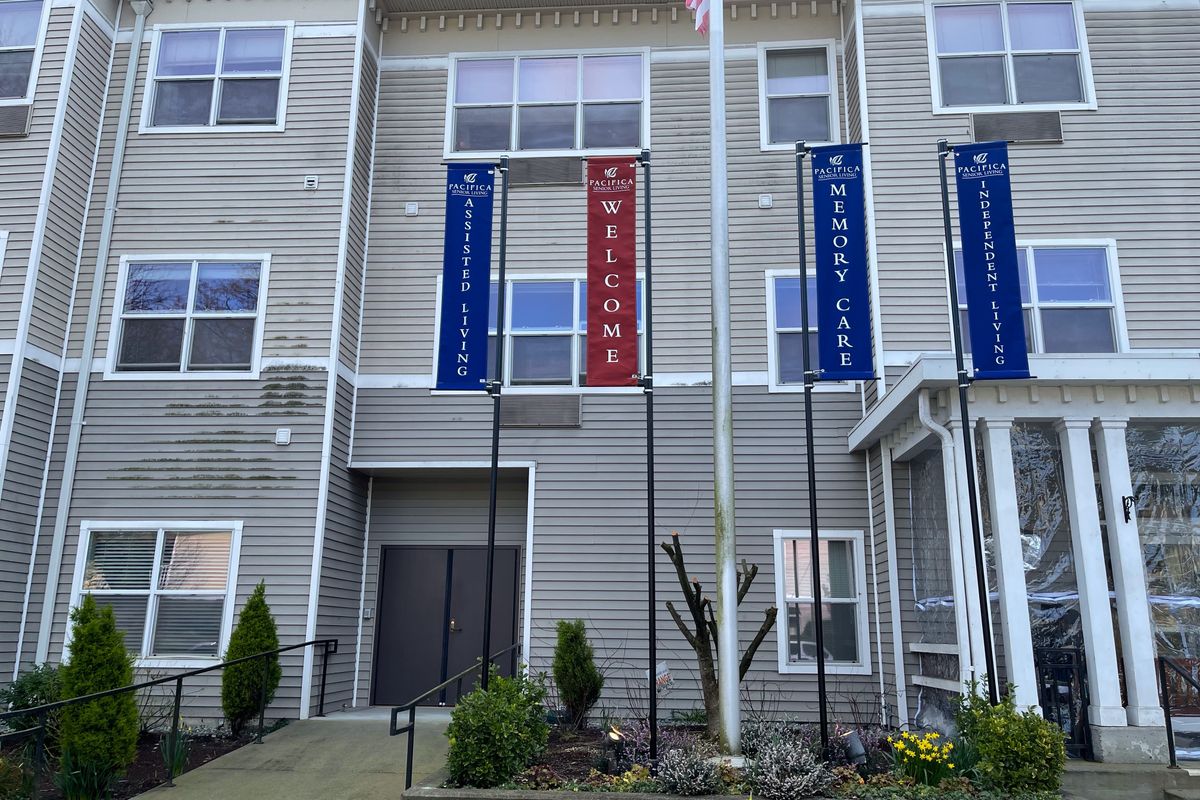 Kenmore Senior Living Pricing, Photos and Floor Plans in Kenmore, WA