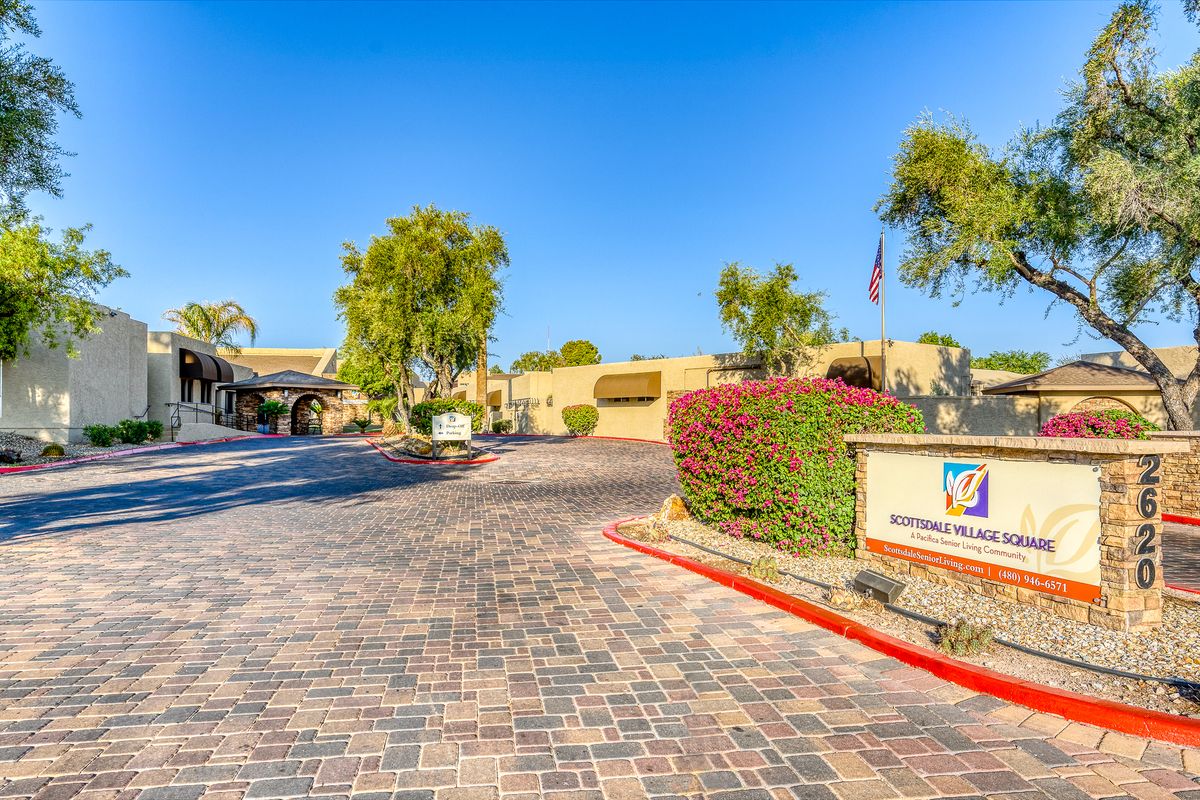 Pacifica Senior Living - Scottsdale Village Square - Pricing, Photos ...