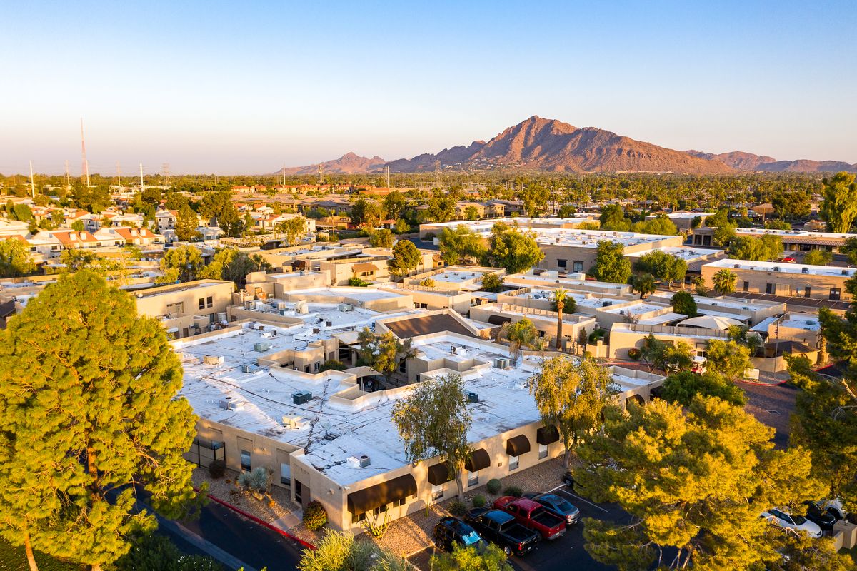 Pacifica Senior Living - Scottsdale Village Square - Pricing, Photos ...