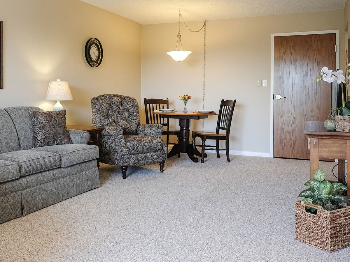 Friendship Manor Pricing, Photos and Floor Plans in Rock Island, IL Seniorly