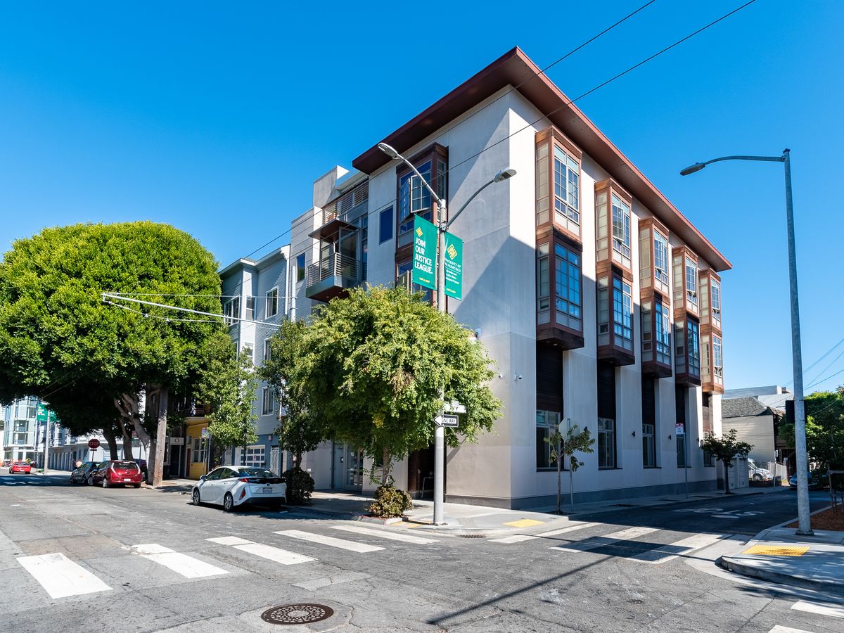 The Village At Hayes ValleyLaguna Building Pricing, Photos and Floor