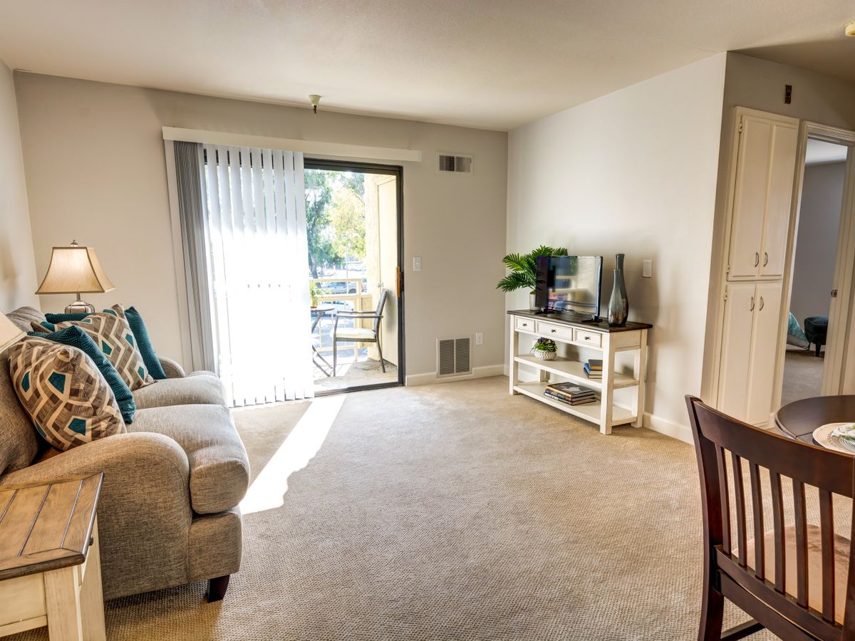 The Oaks At Inglewood Assisted Living Pricing, Photos and Floor Plans