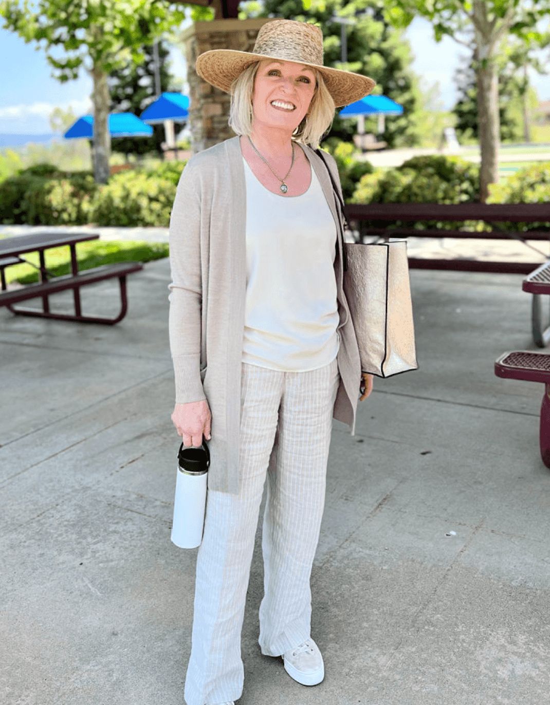 Mid Size Fashion Bloggers Over 50 2026.The Top Female Fashion Bloggers Over 50