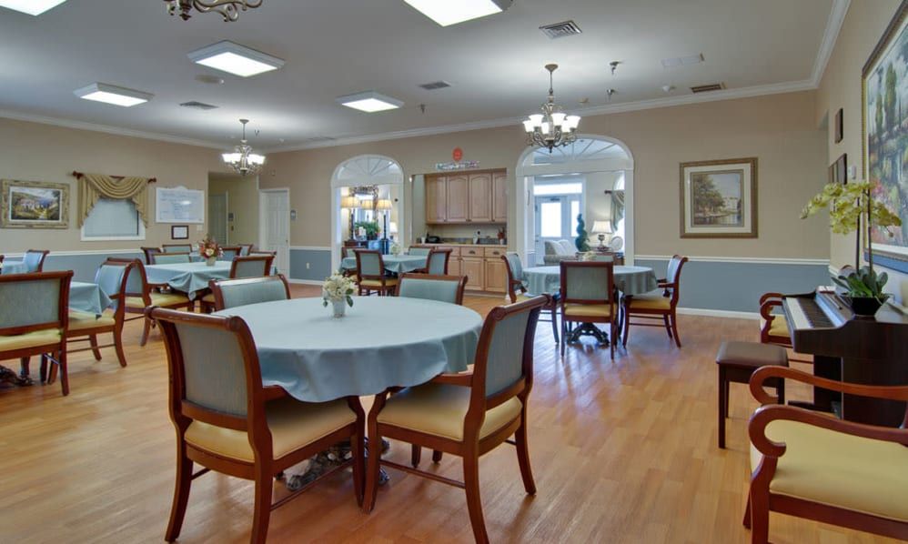 Dunsford Court Assisted Living By Americare 1