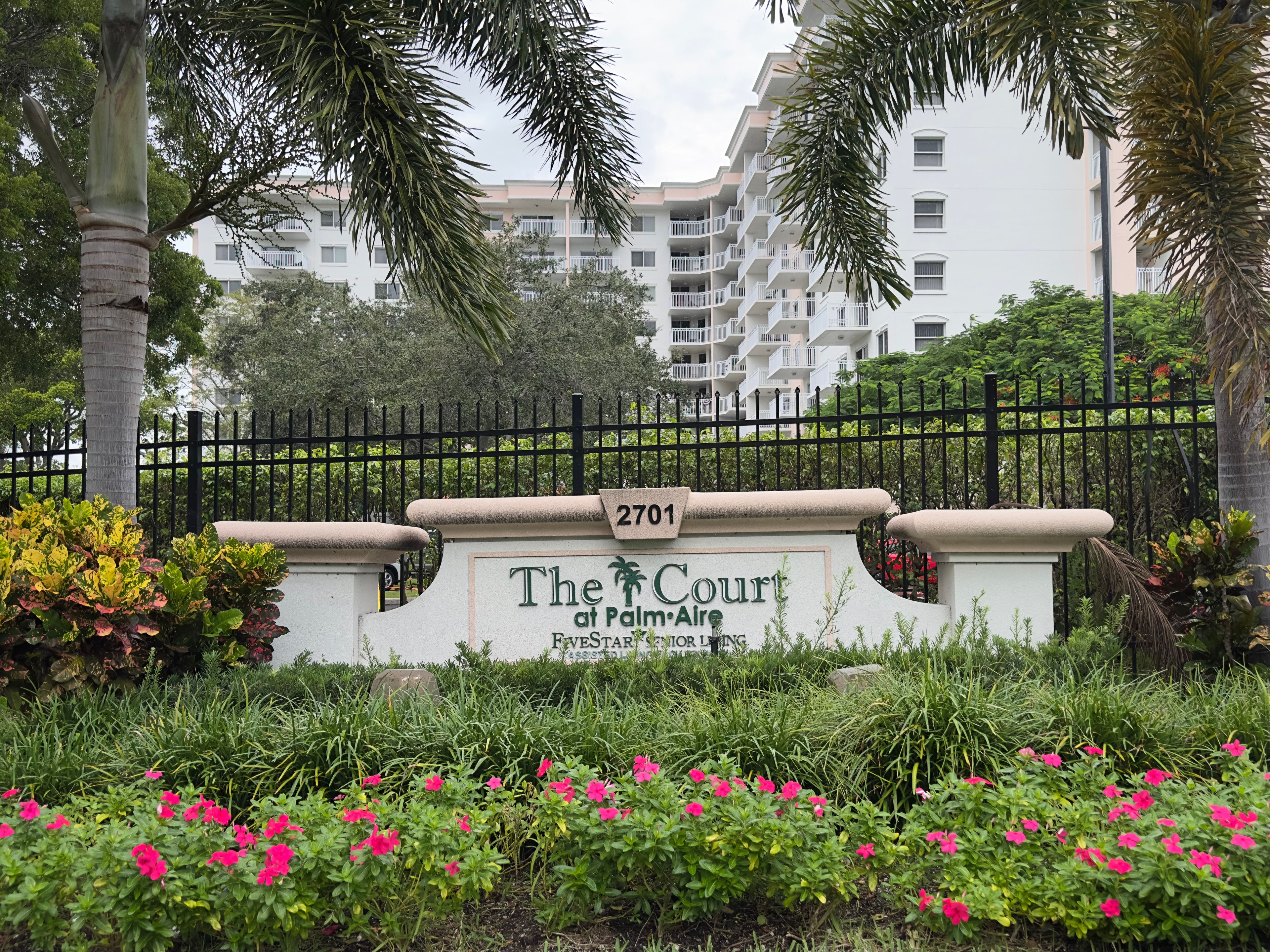 The Court At Palm Aire 2