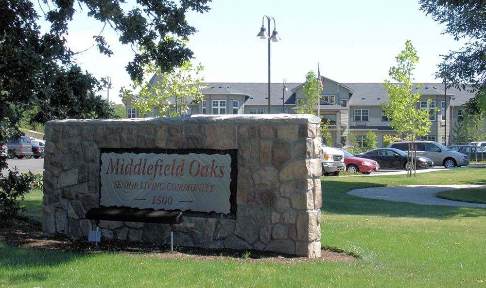 Middlefield Oaks Memory Care Community 5