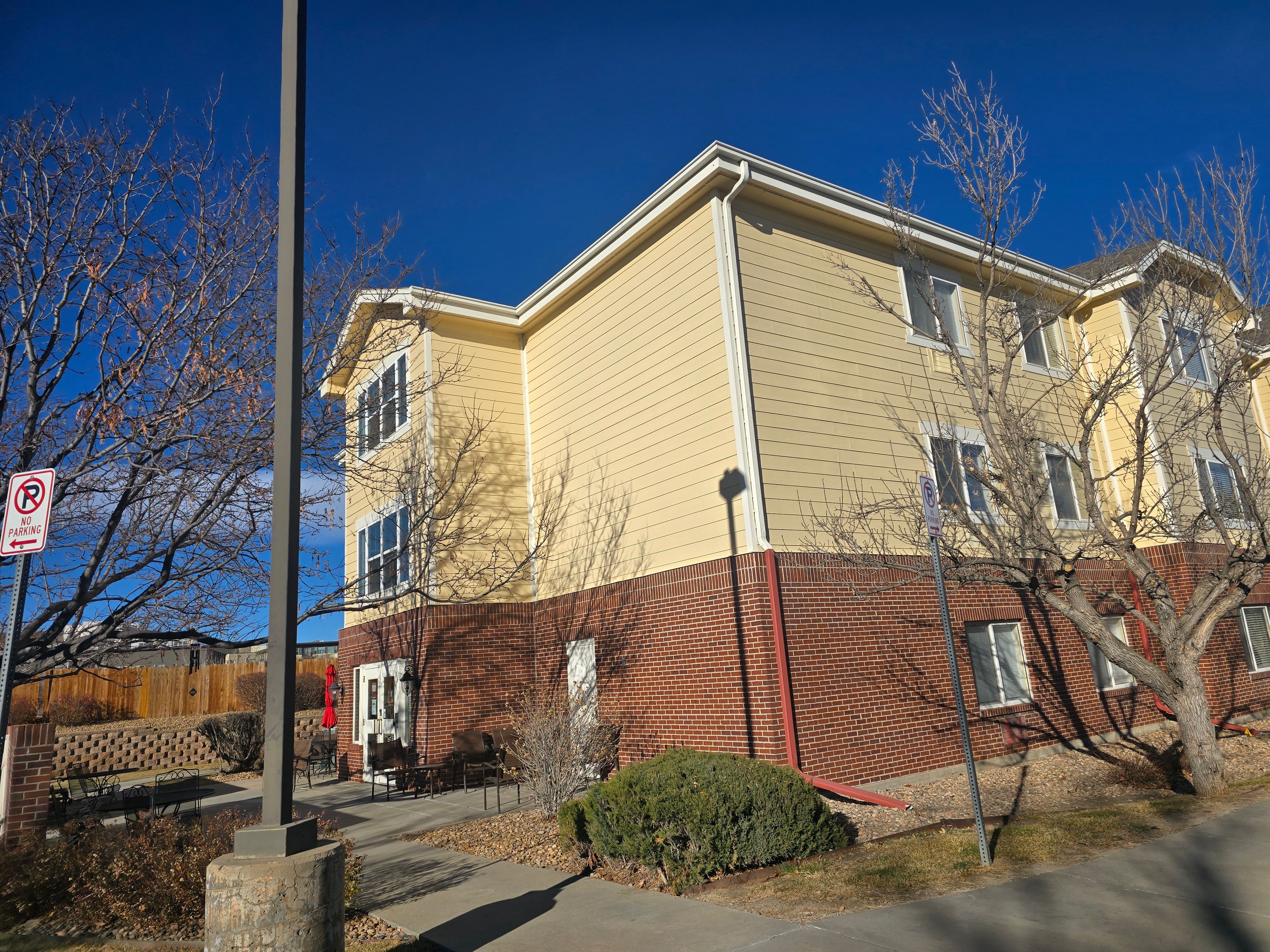 Lakewood Reserve Senior Living 4