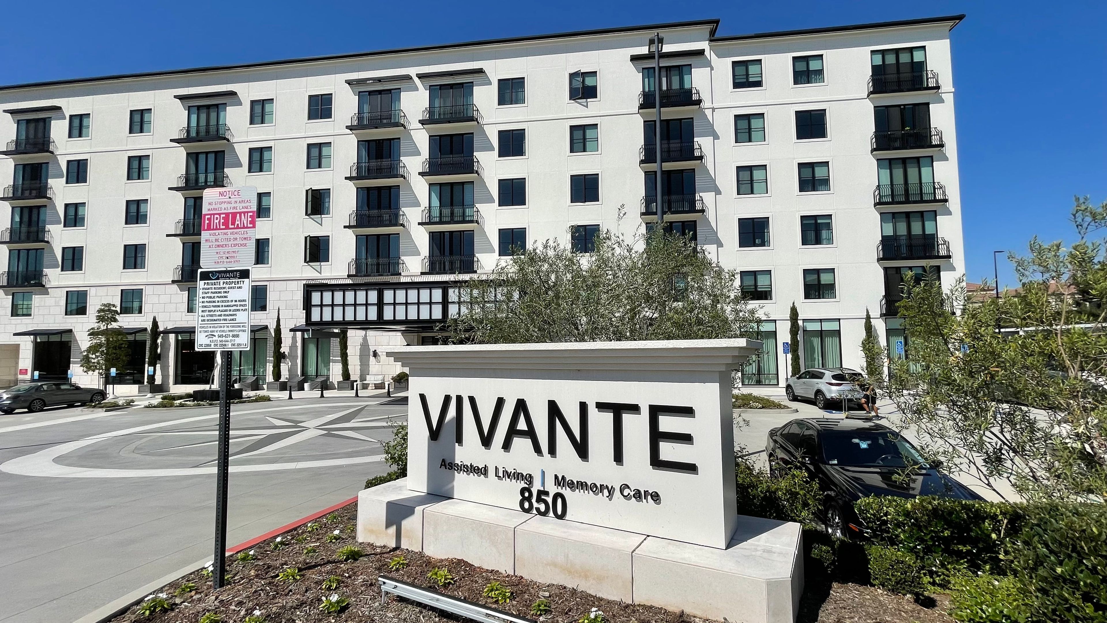 Vivante Newport Center 4