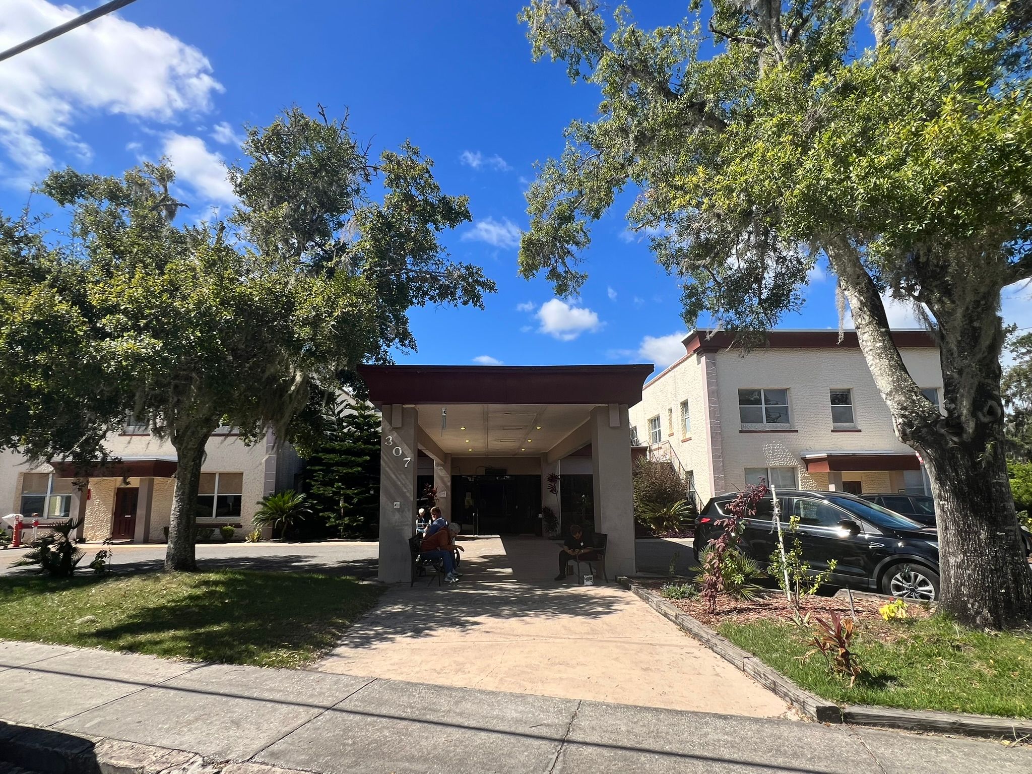 Noble Senior Living at Brooksville 1