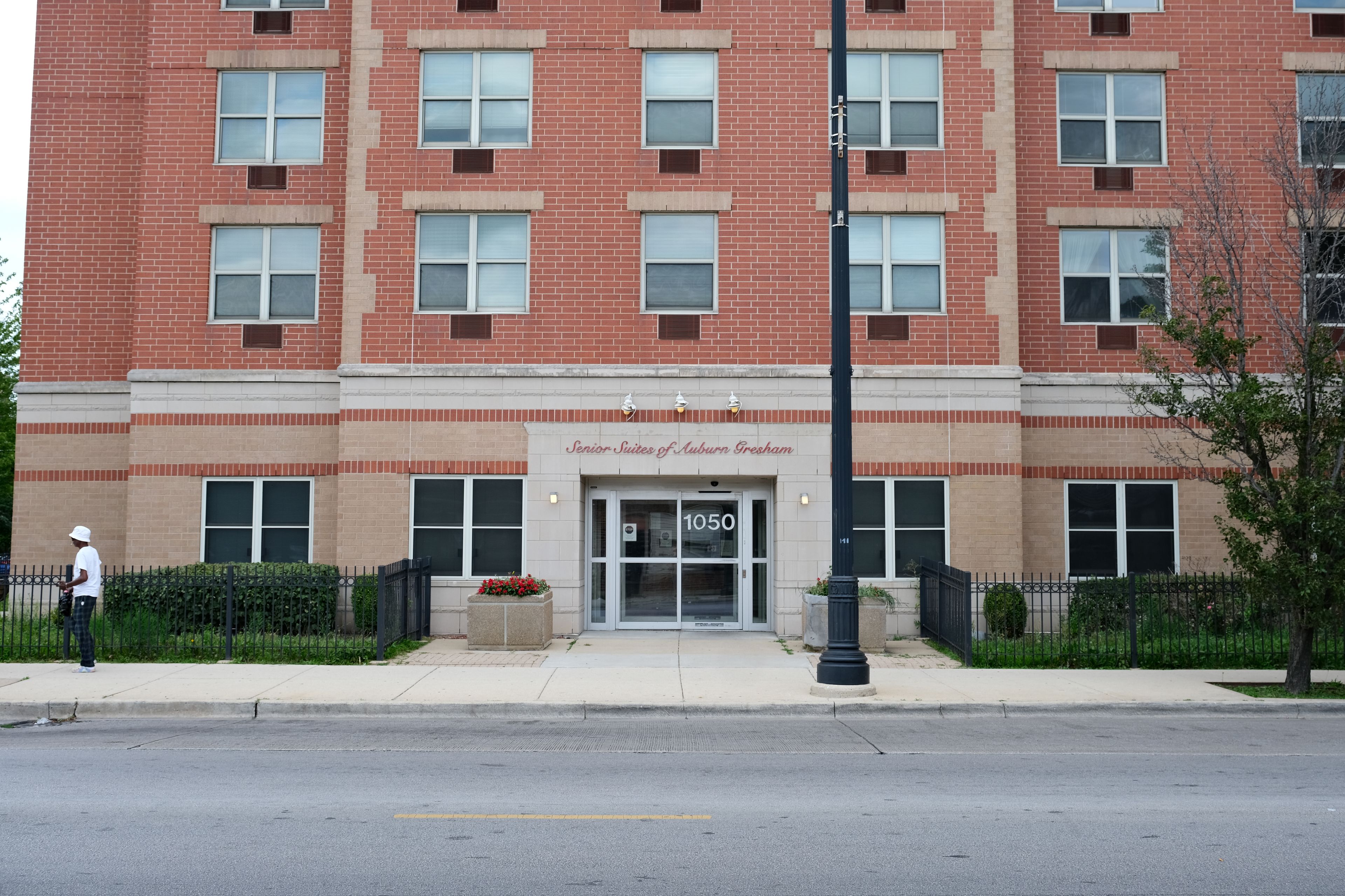 Senior Suites Auburn Gresham 2