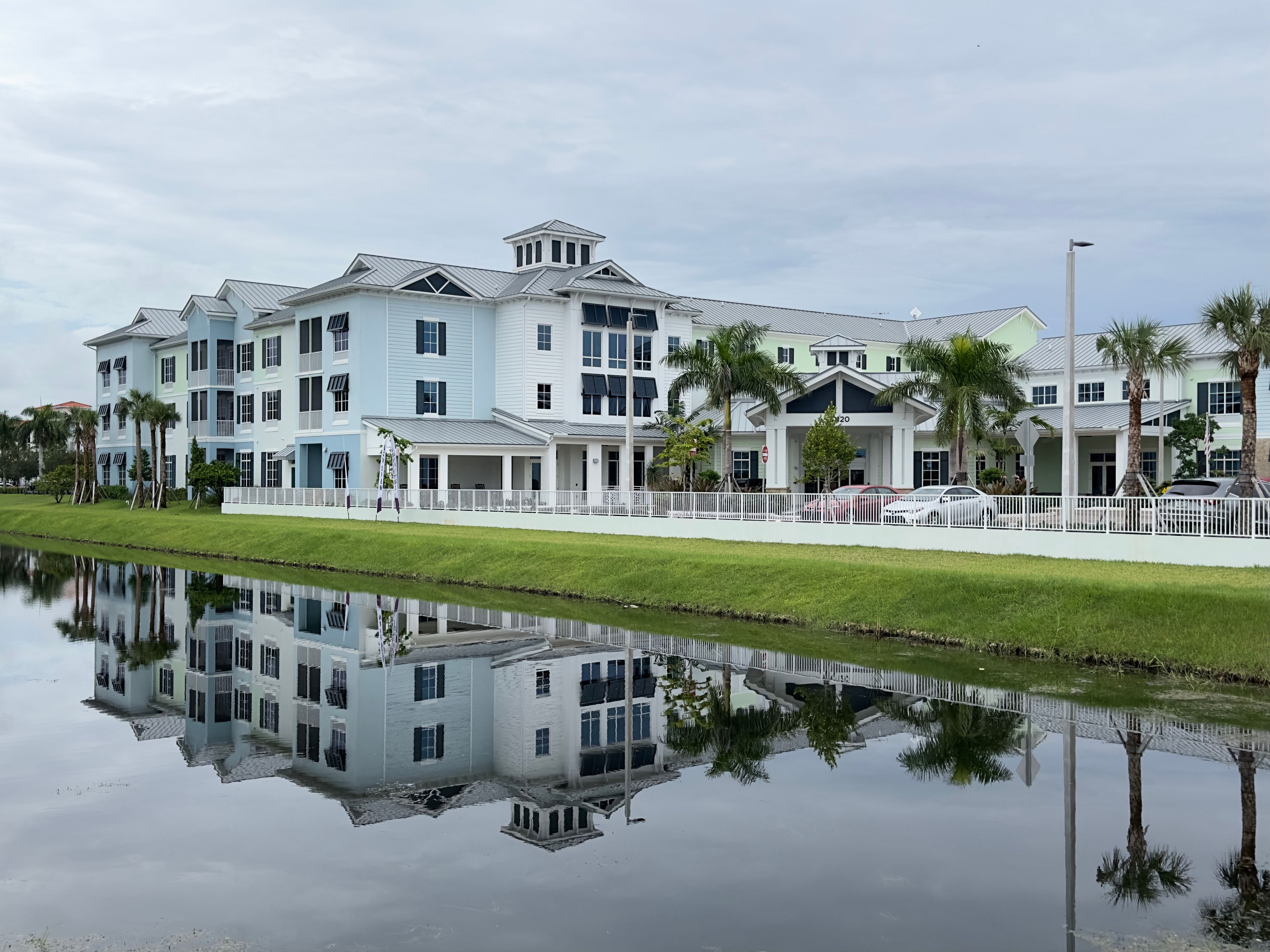 Providence Living At Pembroke Pines  2