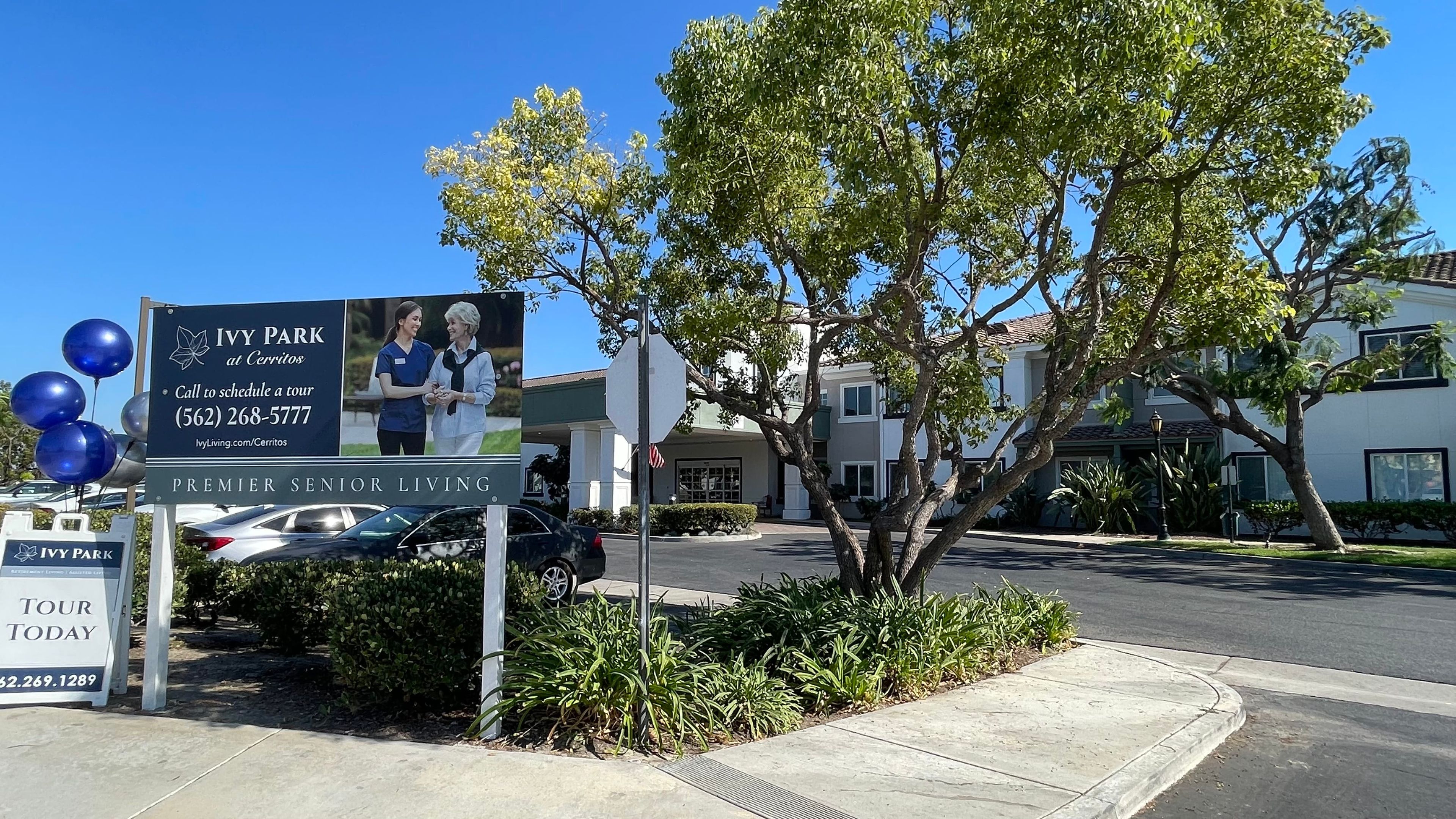 Ivy Park At Cerritos 5