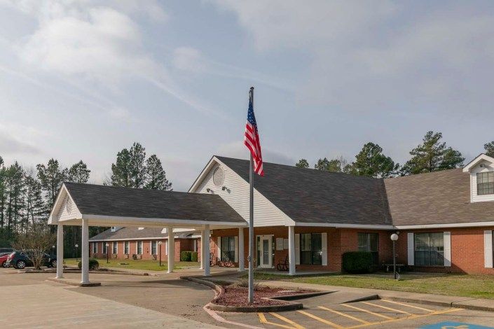 Legend Oaks Healthcare And Rehabilitation Center - Gladewater 4