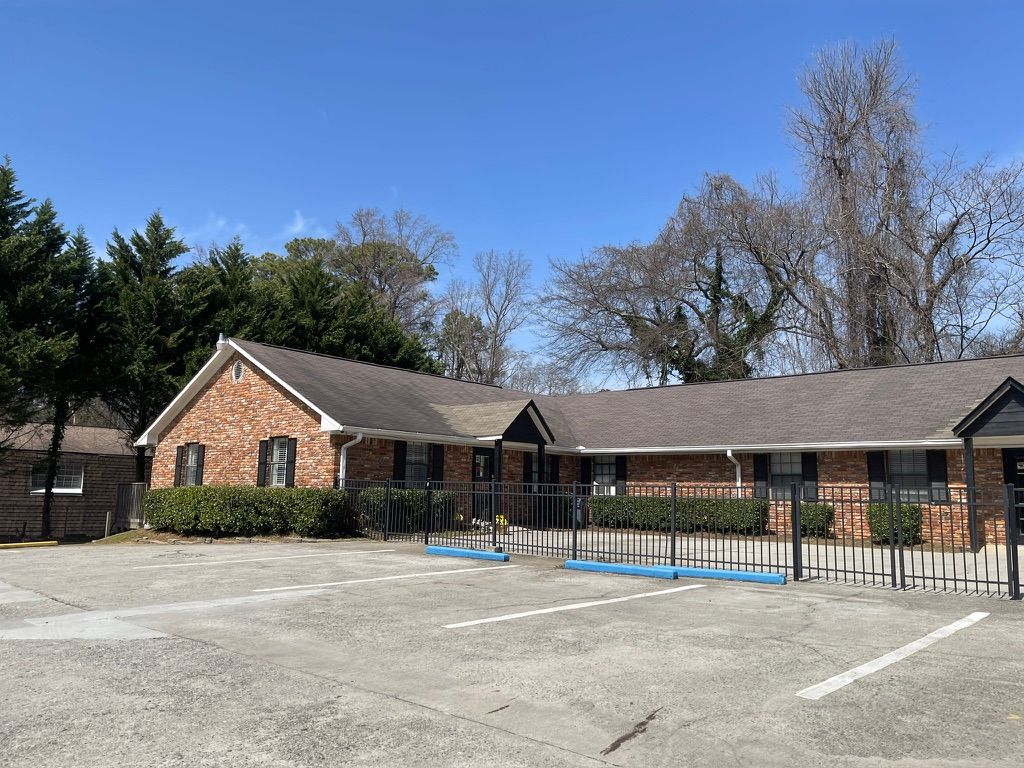Hapeville Manor Senior Care 3