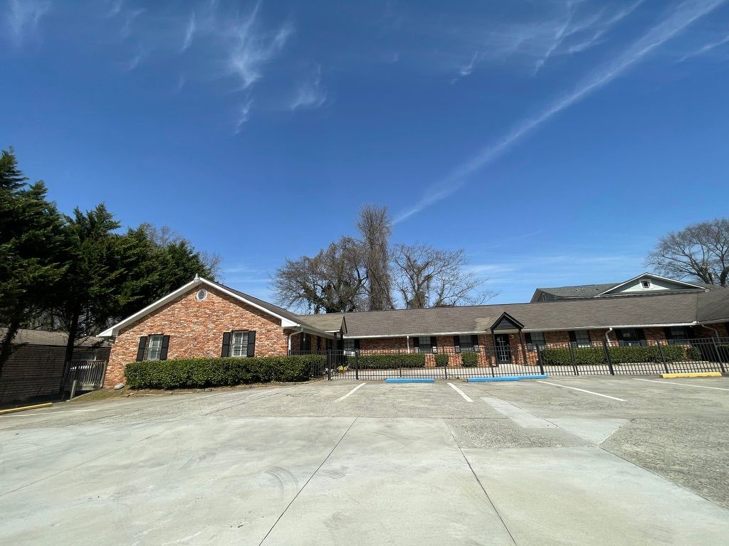 Hapeville Manor Senior Care 4