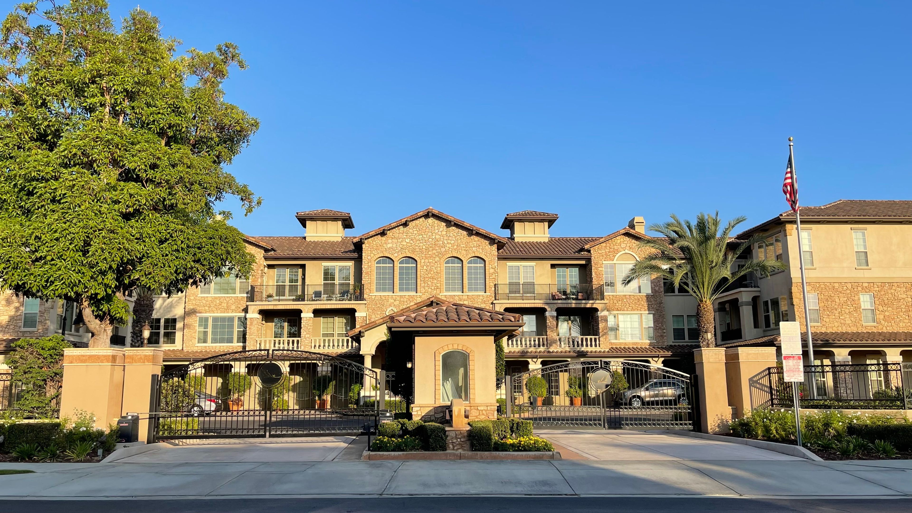 Capriana Oakmont Signature Senior Living 2