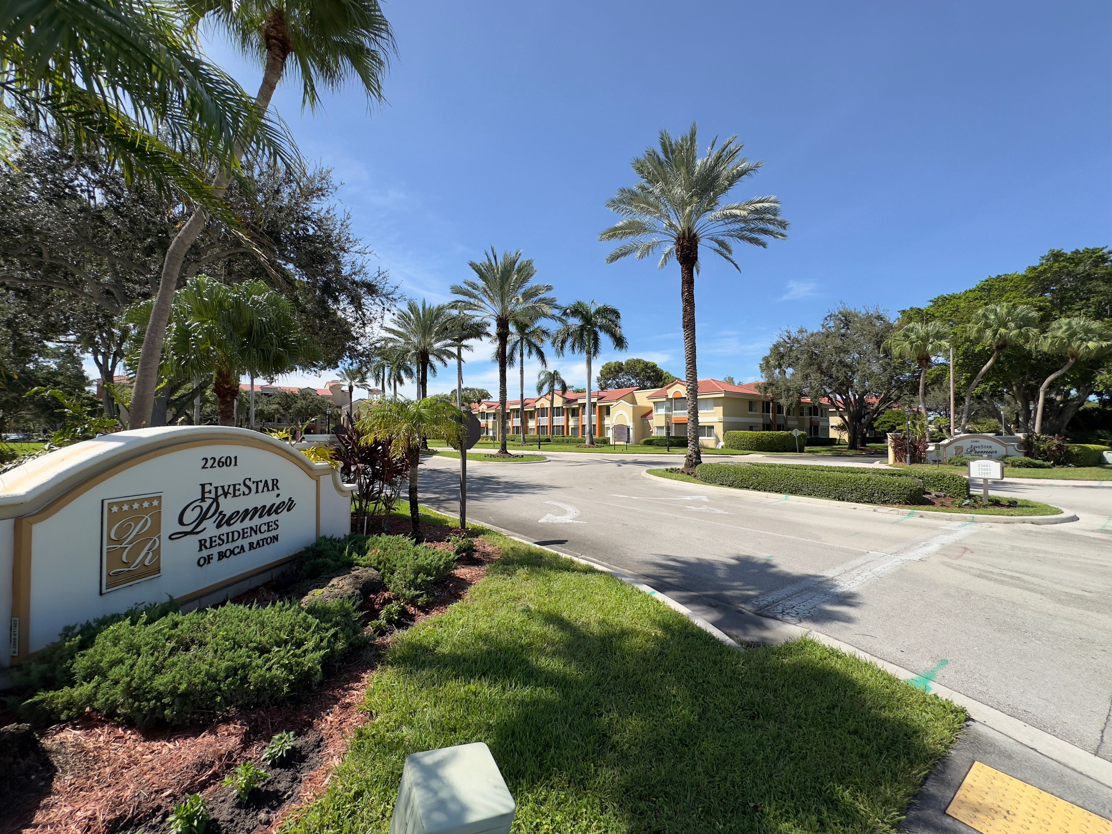 Five Star Premier Residences Of Boca Raton 2