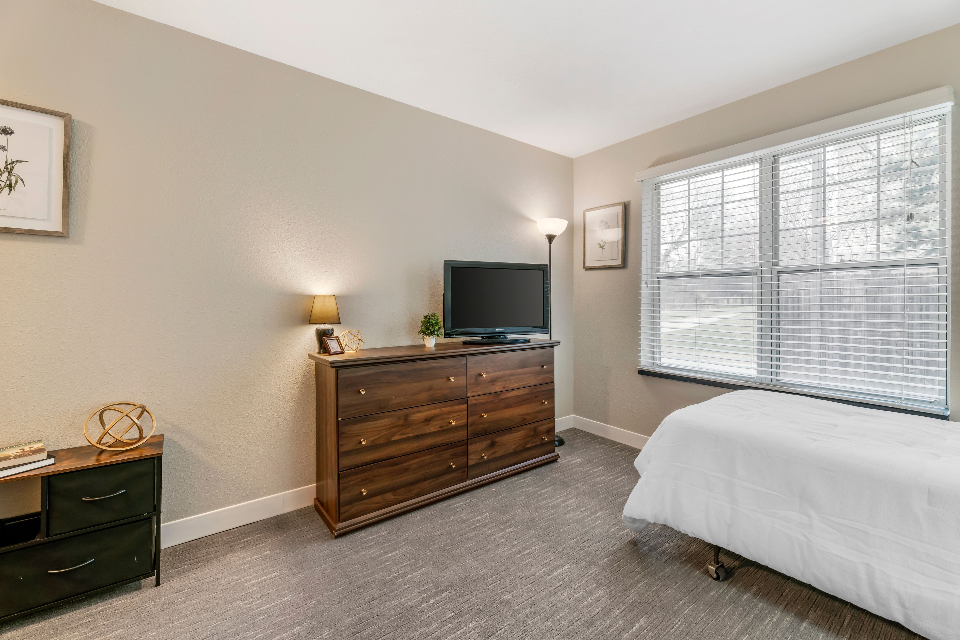 Brookdale Sussex 4