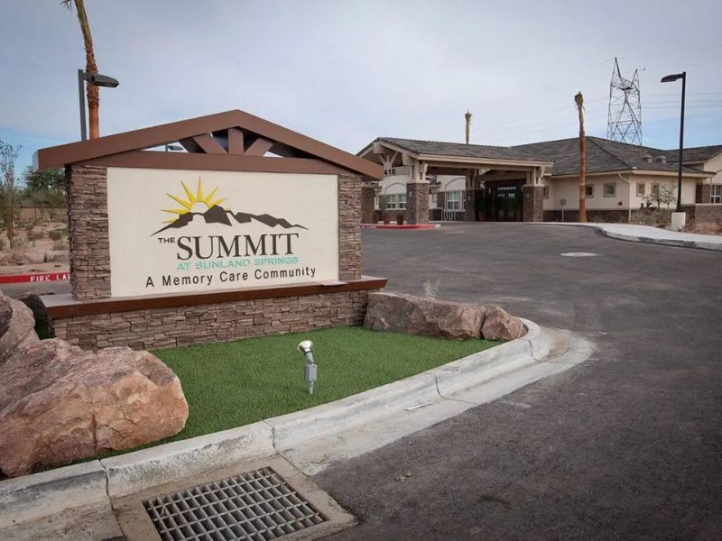 The Summit At Sunland Springs 4