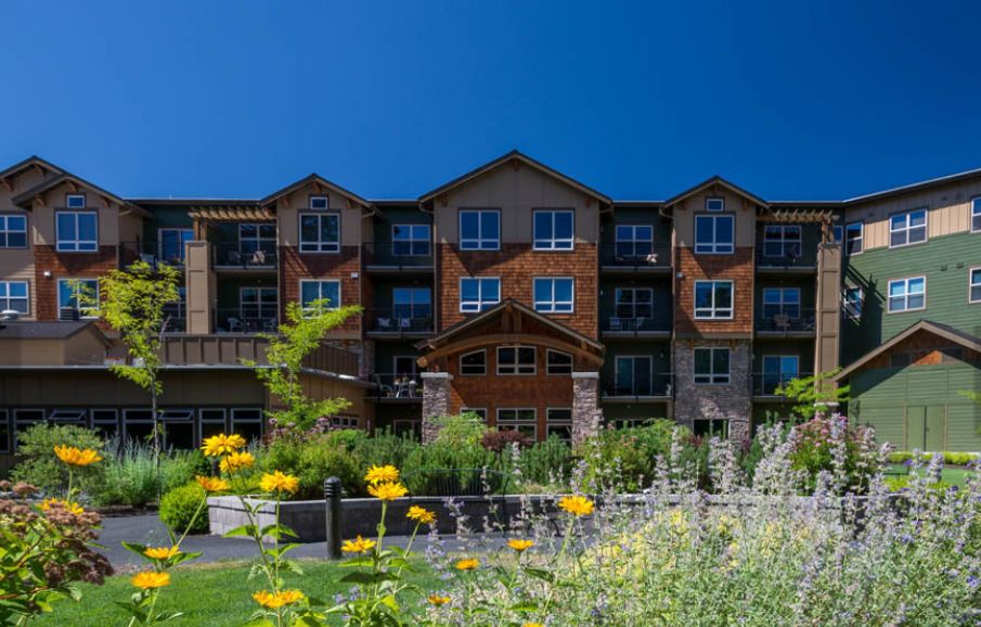 Touchmark At Mount Bachelor Village 4