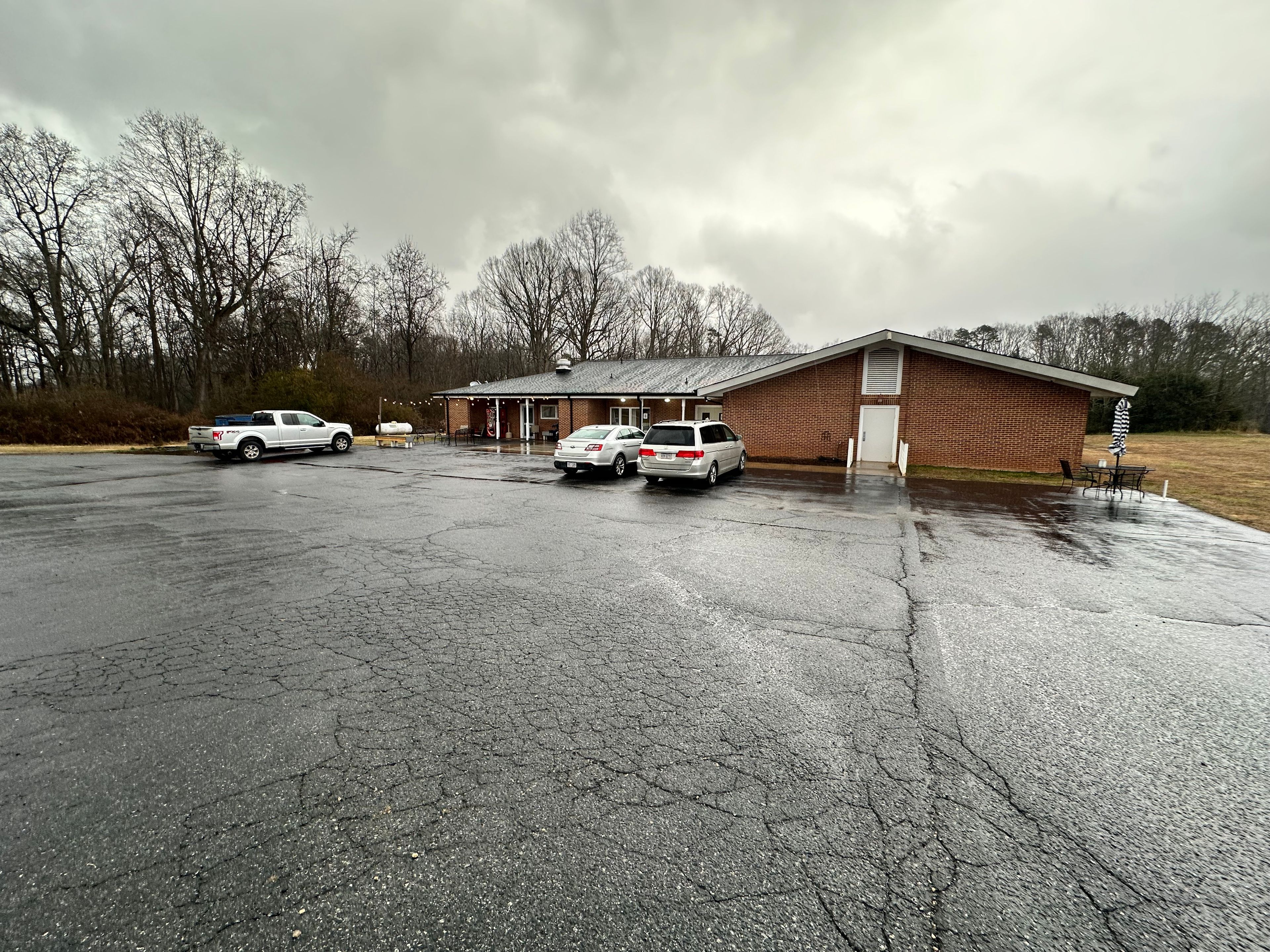 Deal Care Inn 3