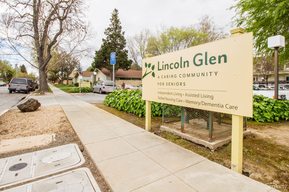 Lincoln Glen Assisted Living Center 3