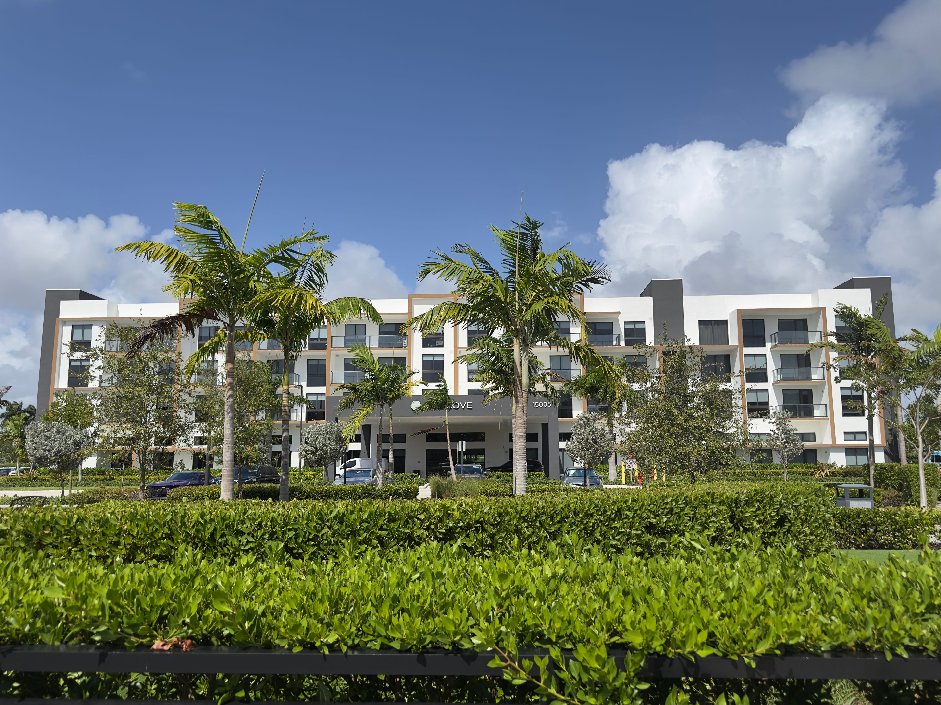 The Oasis at Coral Reef 4