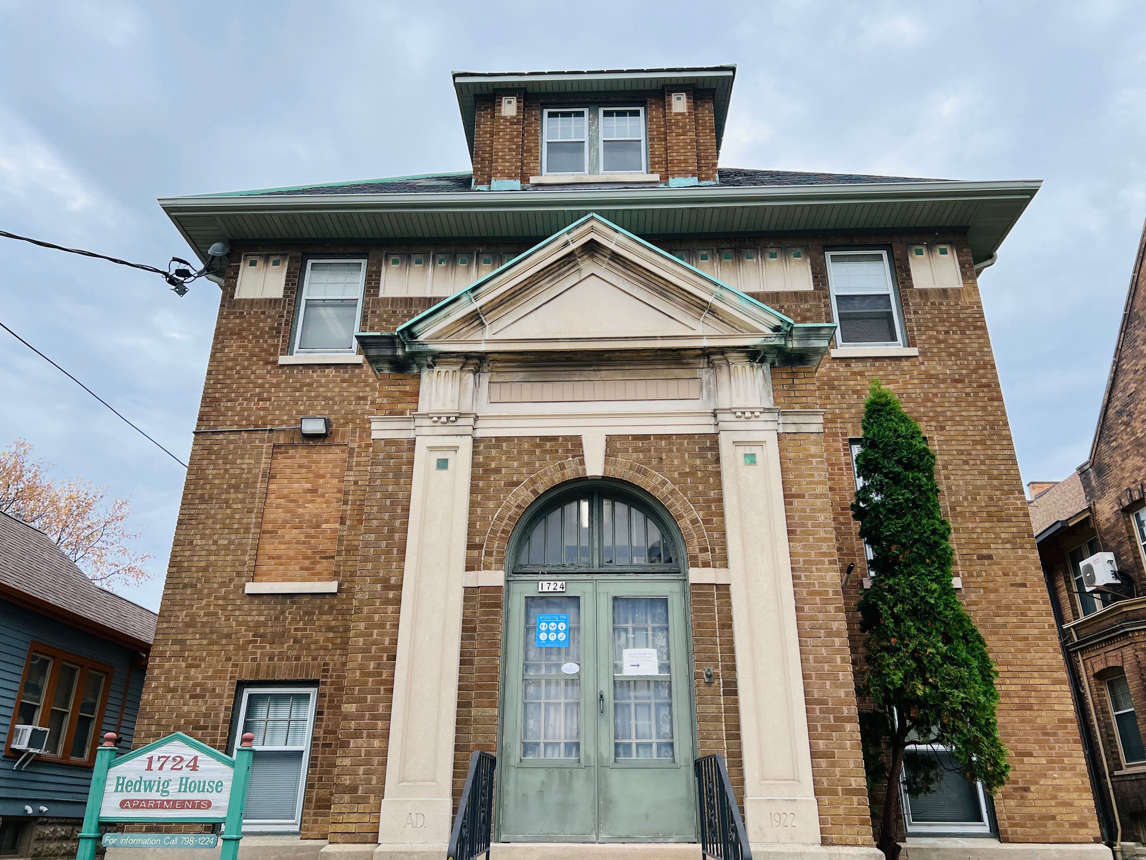 Hedwig House 1