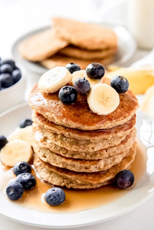 banana-oatmeal-pancakes-3