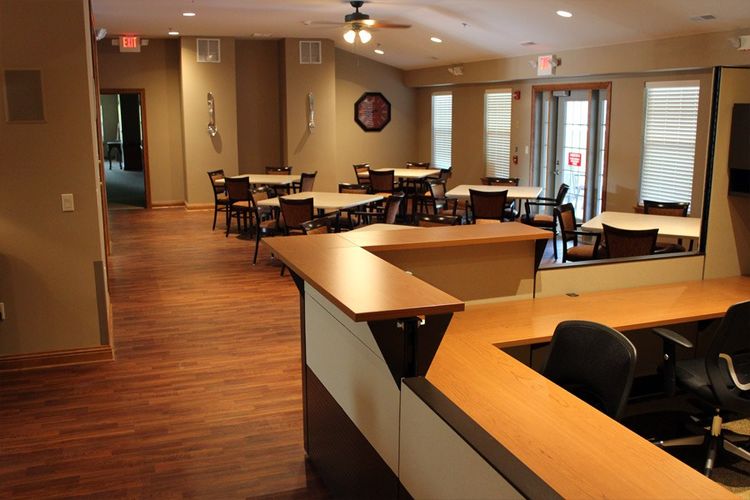 Brookfield Rehab And Specialty Care Center - Get Pricing & Amenities in
