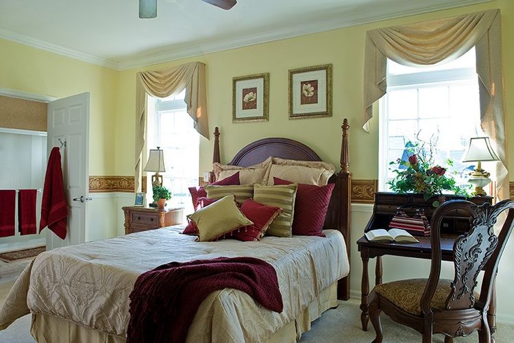 Applewood Estates Photos & Amenities in Freehold, NJ