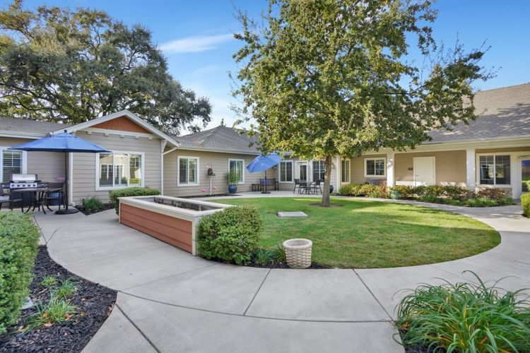 The 20 Best Assisted Living Facilities in Elk Grove, CA Seniorly