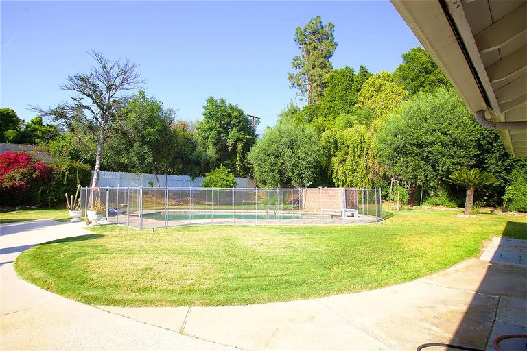 1st Class Board and Care, NORTHRIDGE, CA 3