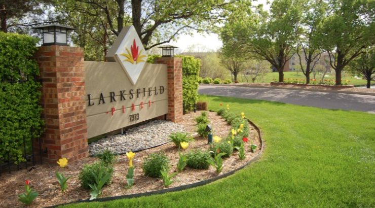 Larksfield Place, Wichita, KS 1
