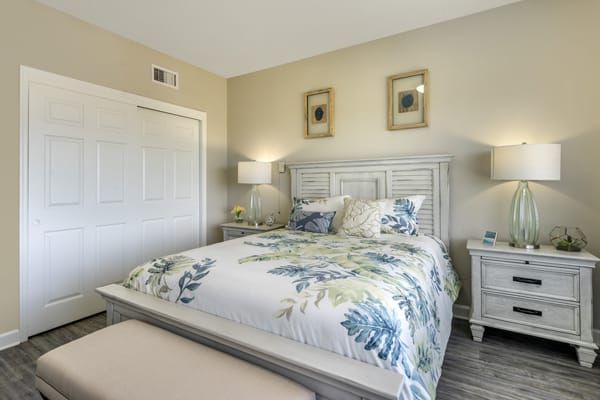 Interior design of a cozy bedroom at Brookdale Bayshore senior living community.