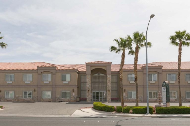 Desert View Senior Living (UPDATED) - Get Pricing & See 24 Photos in ...