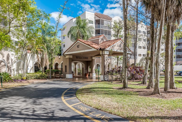 Pacifica Senior Living Forest Trace, Fort Lauderdale, FL 1