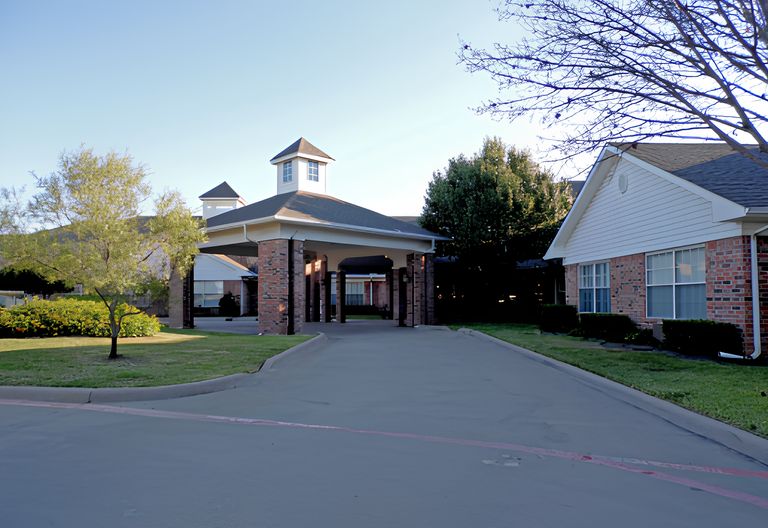 Crestwood Health & Rehabilitation Center, Wills Point, TX 1