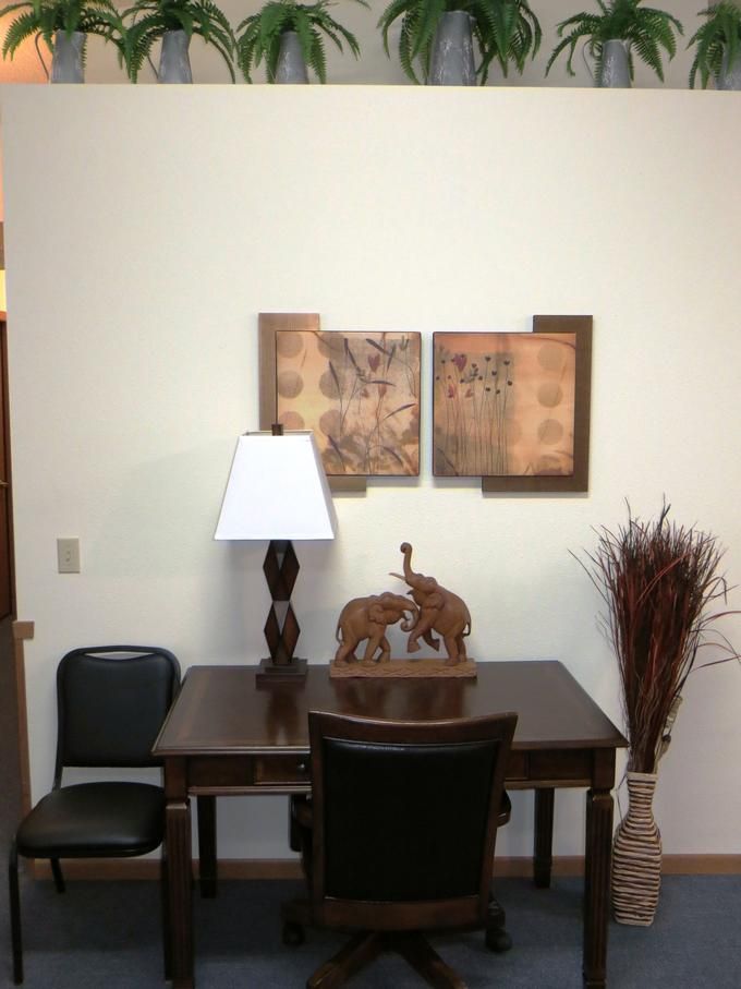 Interior view of Country Terrace Rhinelander senior living community with elegant furniture and art.