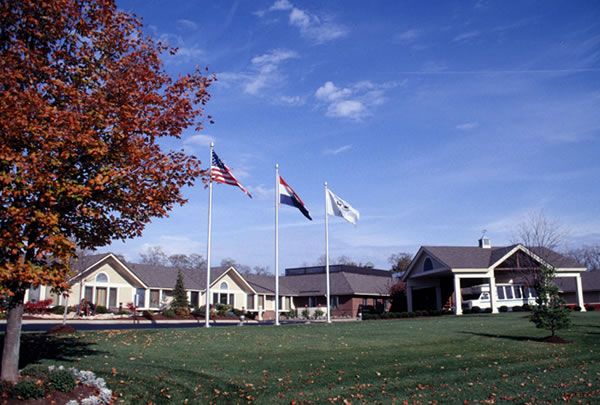 Surrey Place St Lukes Hosp Skilled Nursing And Rcf, Chesterfield, MO 3