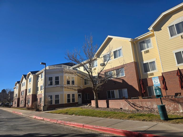 Lakewood Reserve Senior Living, Lakewood, CO 2