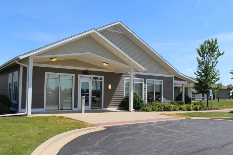 Country Health Care & Rehab, Gifford, IL 1