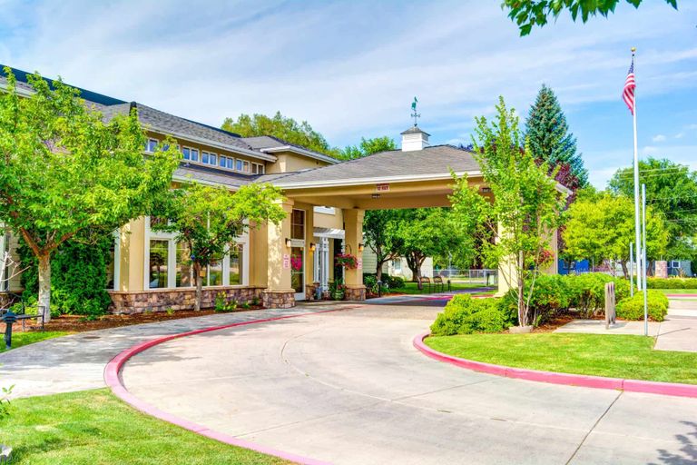 Pelican Pointe Assisted Living, Klamath Falls, OR 1