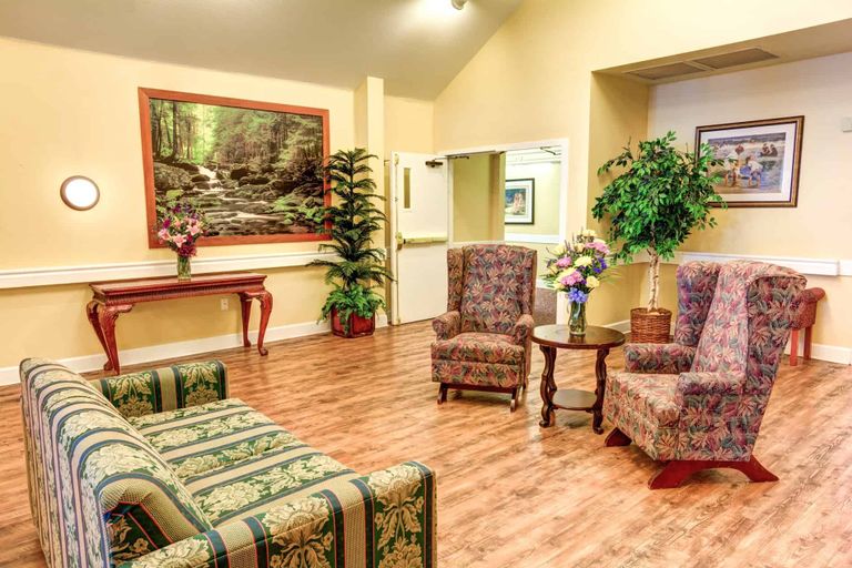 Pelican Pointe Assisted Living, Klamath Falls, OR 3